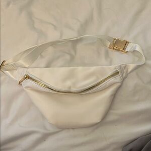 NEW Fanny Pack Elegant White Belt Bag